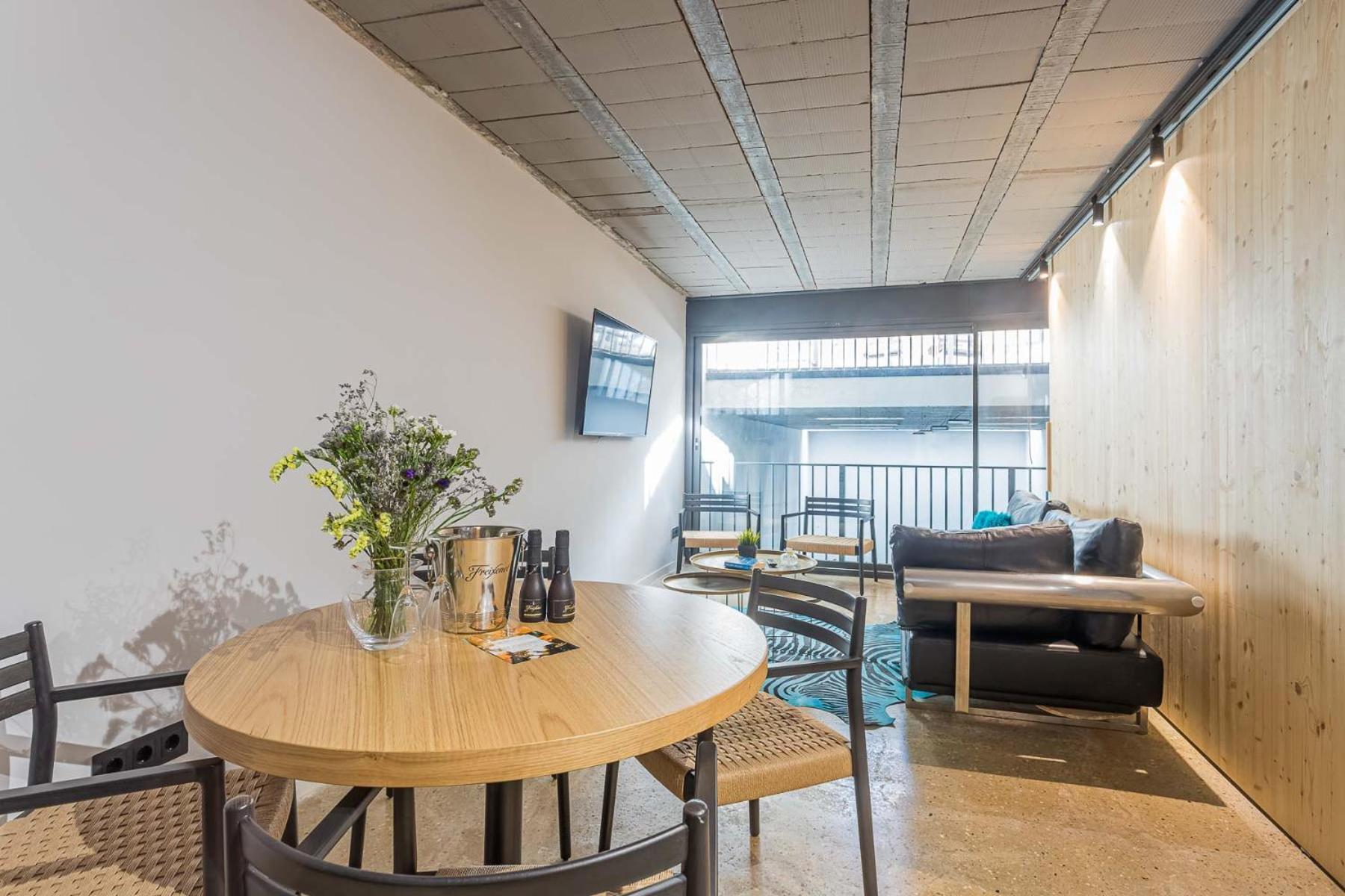 My Space Barcelona Brand New Apartments In City Center Rum bild